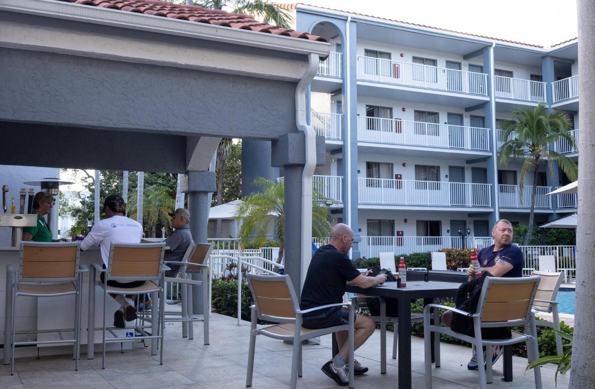 Holiday Inn & Suites Boca Raton - North Zewnętrze zdjęcie