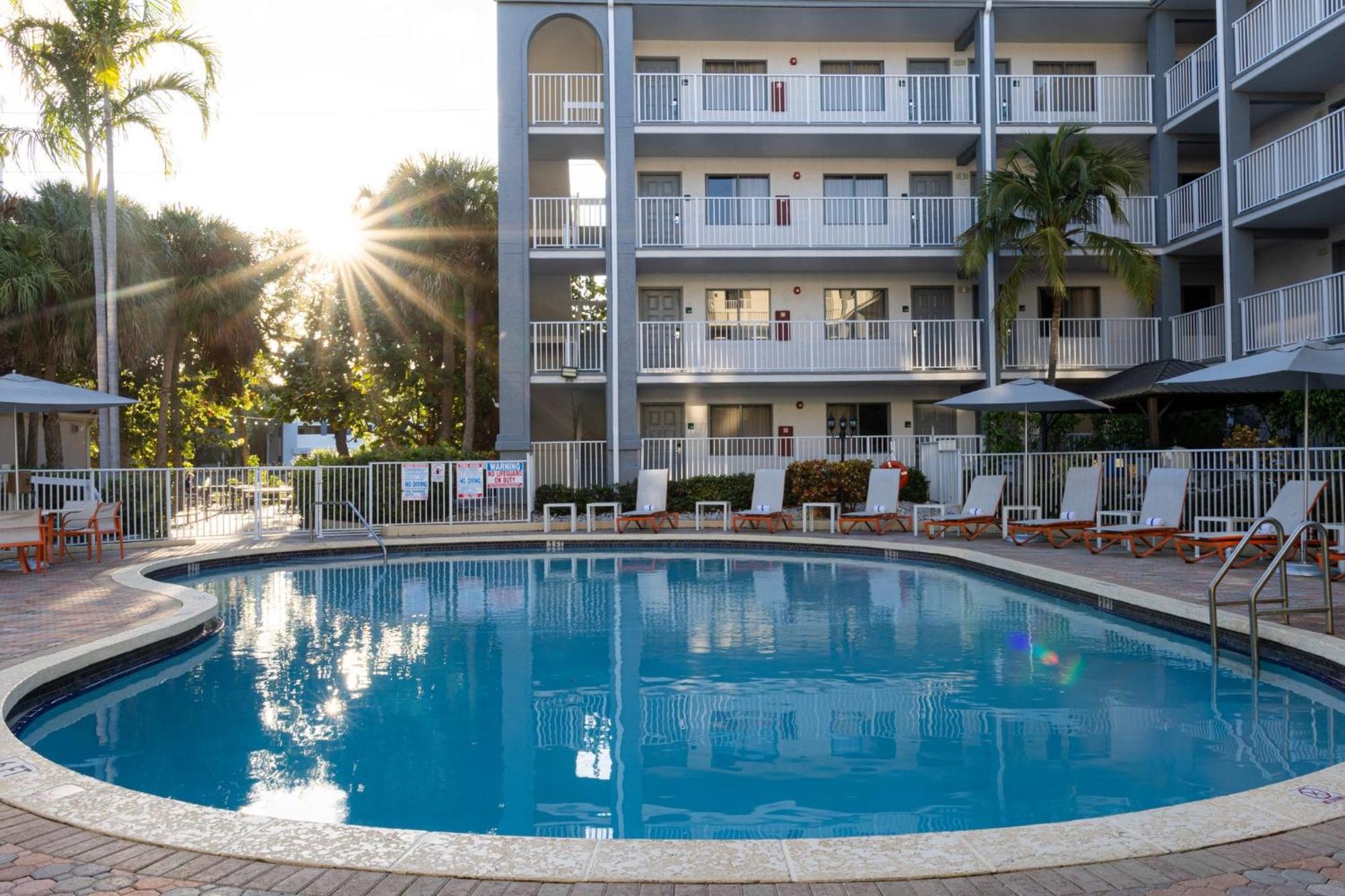 Holiday Inn & Suites Boca Raton - North Zewnętrze zdjęcie