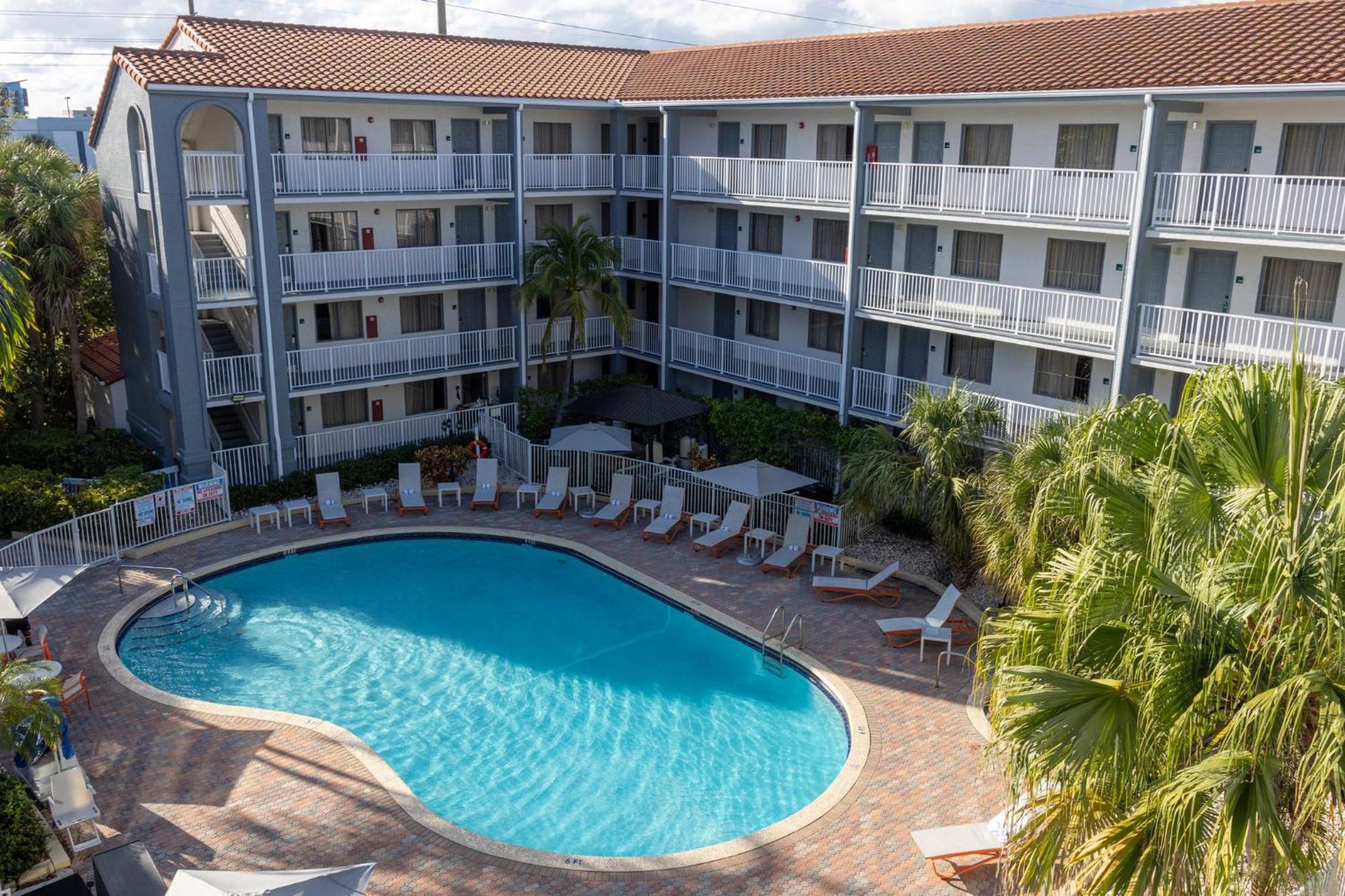 Holiday Inn & Suites Boca Raton - North Zewnętrze zdjęcie